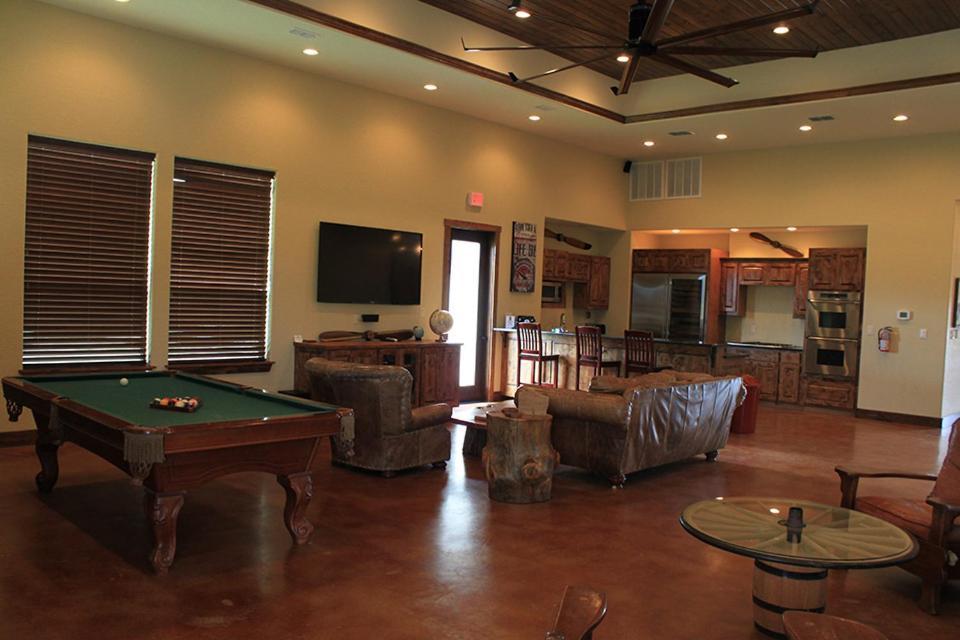 בנדרה Flying L Ranch Resort & Golf Course מראה חיצוני תמונה